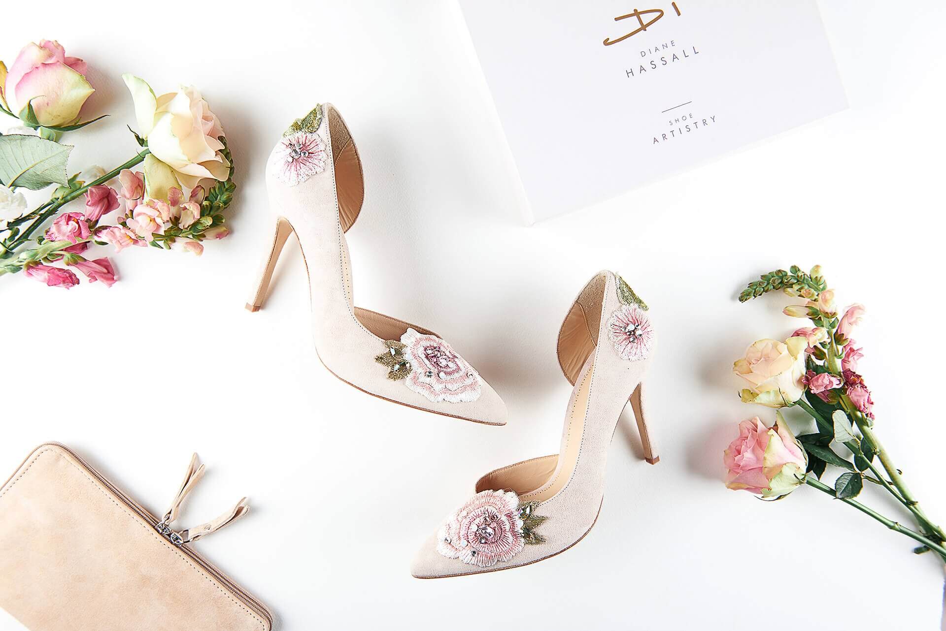 Small wedding shoes planning