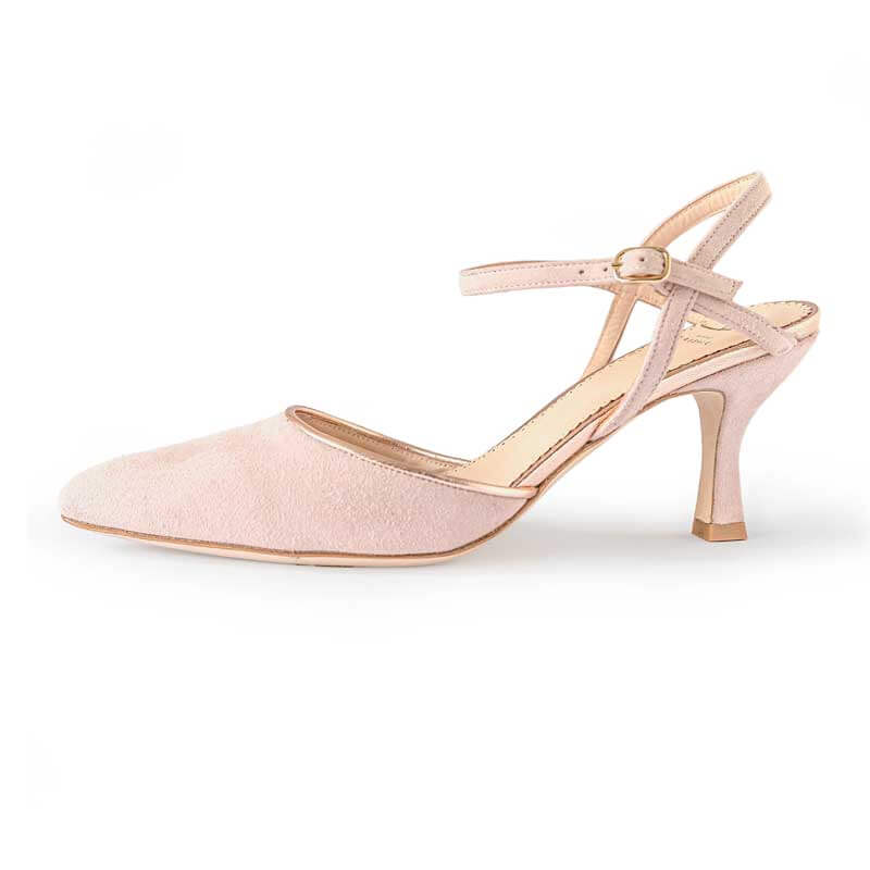 21 Elegant Low-Heeled Wedding Shoes Perfect For Dancing The Night Away |  British Vogue